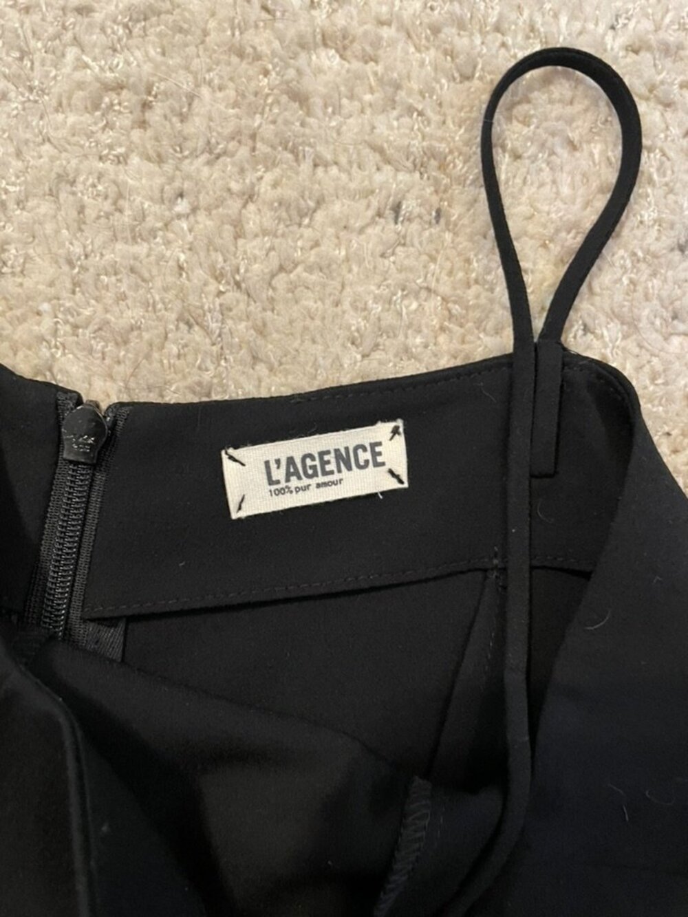 L'AGENCE Black Crepe V-Neck Slip Sheath Dress with Pockets Size 6 Minimalist - Picture 3 of 16